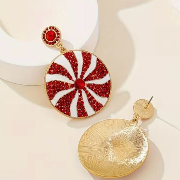 ♥️ Betsey Johnson Sparkling Red and White Crystal Swirl Earrings ♥️ - Picture 6 of 9